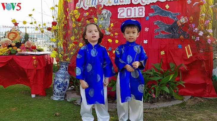 Tết cộng đồng 2018 tại UAE - ảnh 10