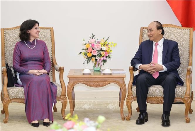 Nguyên Xuân Phuc reçoit l’ambassadrice cubaine - ảnh 1