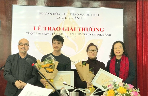 Remise des prix du concours de scénarios de longs métrages - ảnh 1