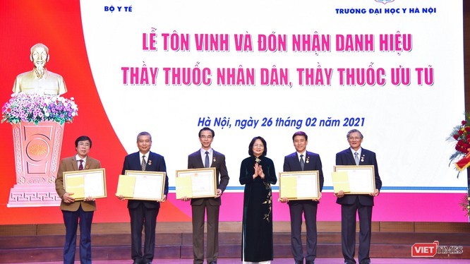 Célébration de la Journée des médecins vietnamiens - ảnh 1