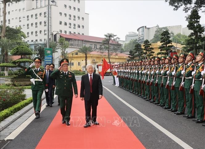 L’Hôpital central militaire 108 s’est vu décerné le titre de “Héros du travail” - ảnh 1