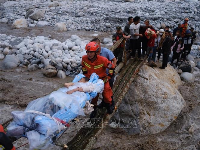 Séisme en Chine: le bilan, toujours provisoire, passe à au moins 65 morts - ảnh 1