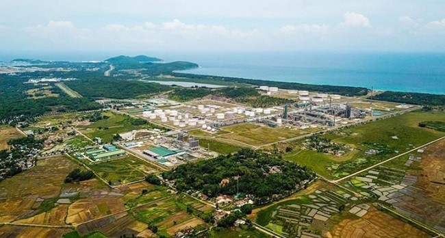 Zone économique de Dung Quât - le nouveau moteur de croissance de Quang Ngai    - ảnh 1