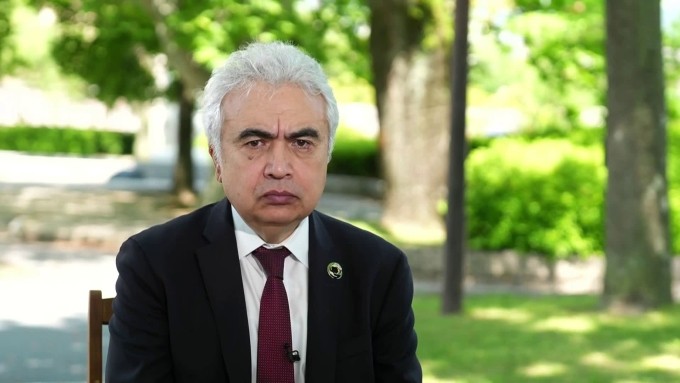 Fatih Birol dévoile les défis du marché énergétique européen cette année - ảnh 1