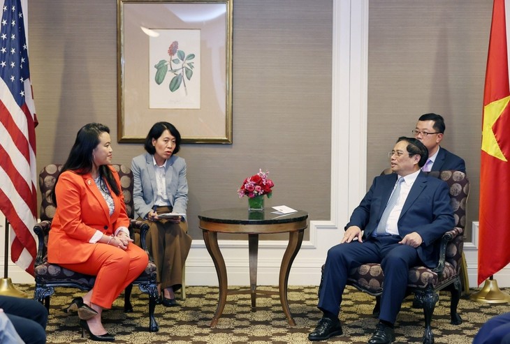 Le Premier ministre Pham Minh Chinh visite des entreprises technologiques en Californie - ảnh 2