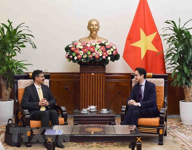 Visite du rapporteur spécial de l'ONU sur le droit au développement au Vietnam - ảnh 1