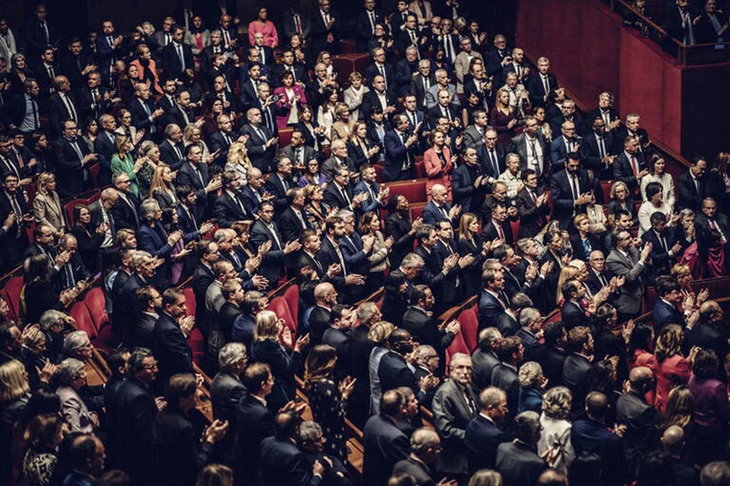 La France, premier pays à introduire le droit à l'avortement dans la Constitution - ảnh 1