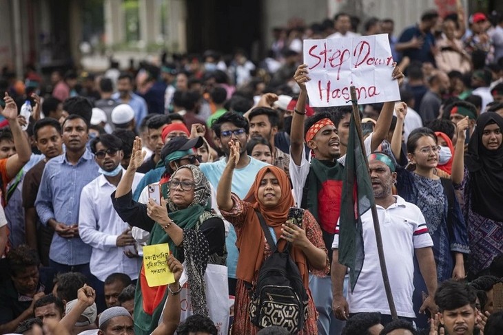 Instabilité politique: Le Bangladesh face à un avenir incertain - ảnh 1