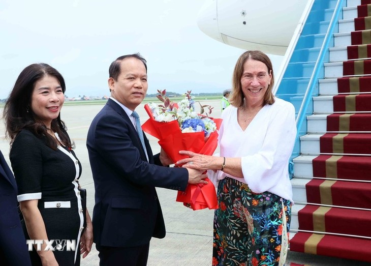 La Présidente du Sénat australien Sue Lines entame une visite officielle au Vietnam - ảnh 1