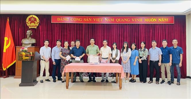 Élan de solidarité internationale pour les sinistrés du typhon Yagi au Vietnam - ảnh 1