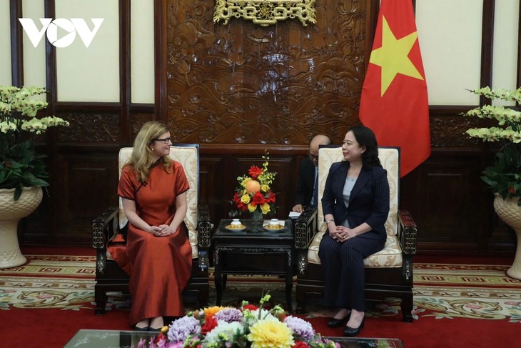 Vo Thi Anh Xuân reçoit la représentante en chef de l’UNICEF au Vietnam - ảnh 1