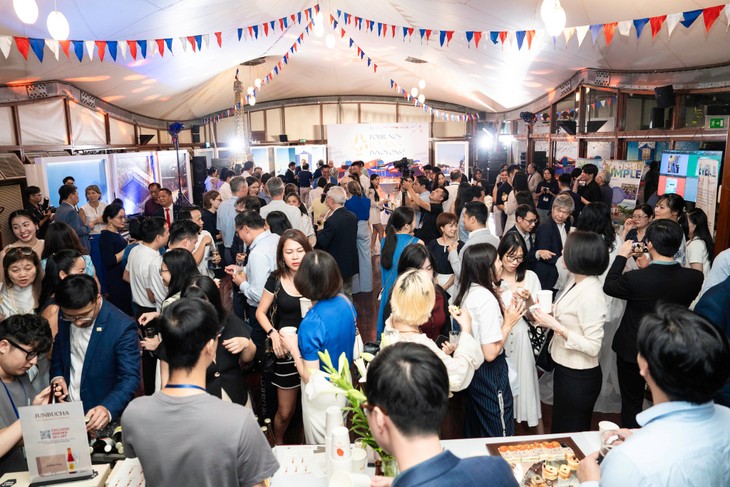 Pour nos 10 ans, innovons: une double célébration autour de l’innovation et de l’amitié franco-vietnamienne - ảnh 2