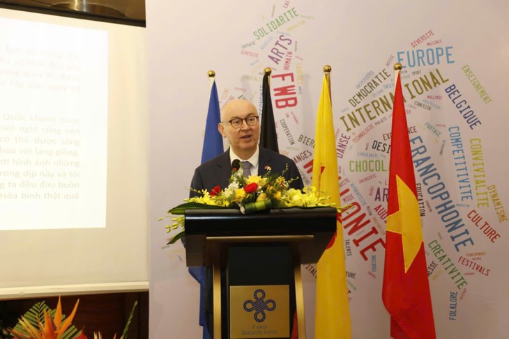 Bonnes Fêtes officielles de la Wallonie et de la Fédération Wallonie-Bruxelles au Vietnam - ảnh 2