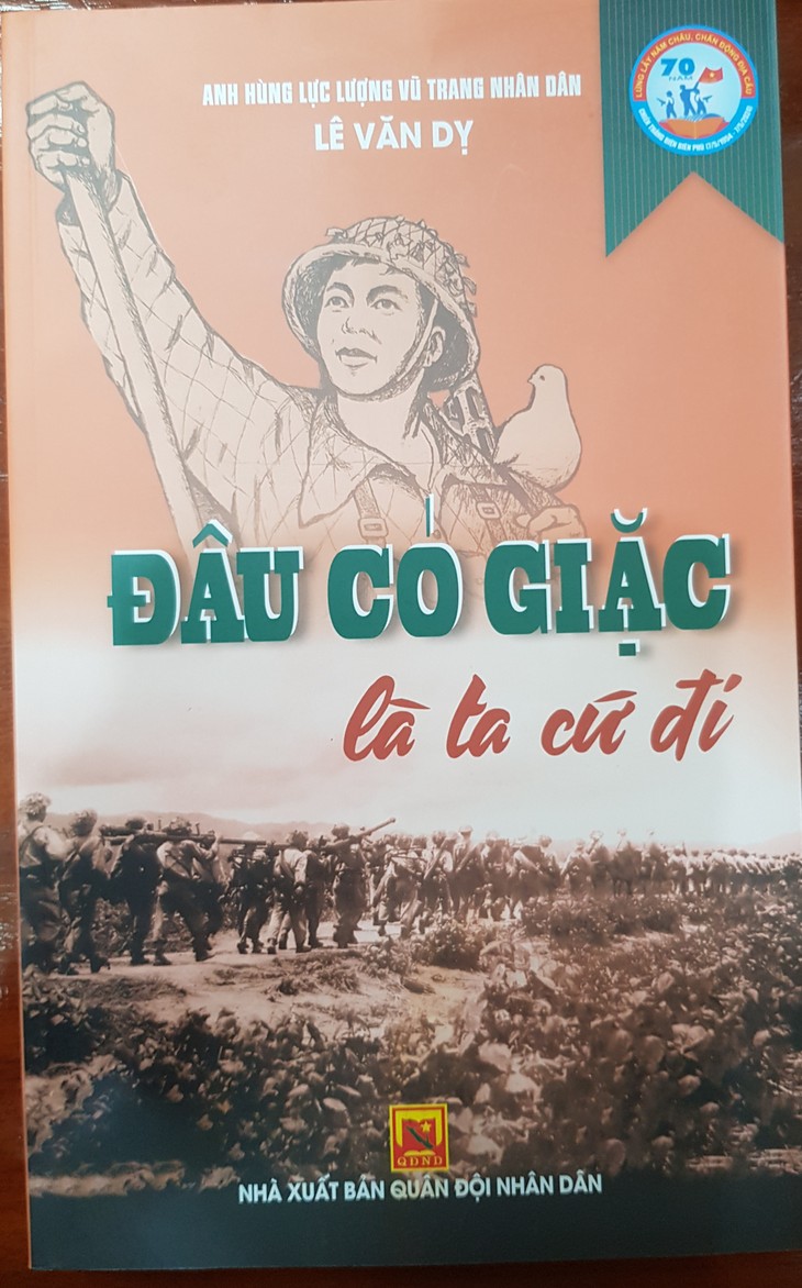 Présentation de la collection de portraits “Fierté des femmes vietnamiennes” au Musée des Femmes du Vietnam - ảnh 2