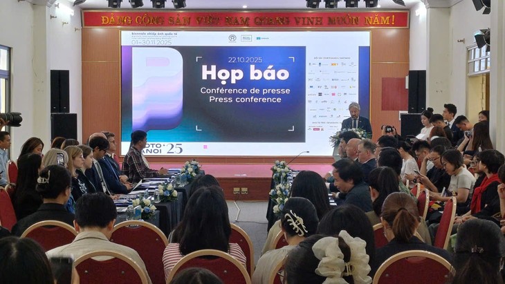 Photo Hanoi’25: plus de 170 artistes venus de 21 pays réunis dans la capitale - ảnh 1