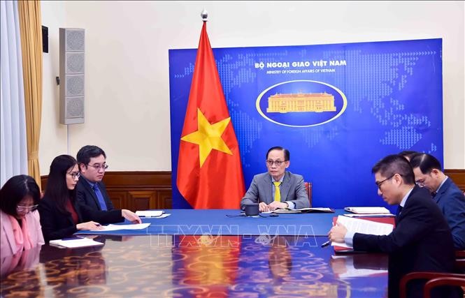 Coopération renforcée entre le Vietnam et la France dans les hautes technologies - ảnh 1