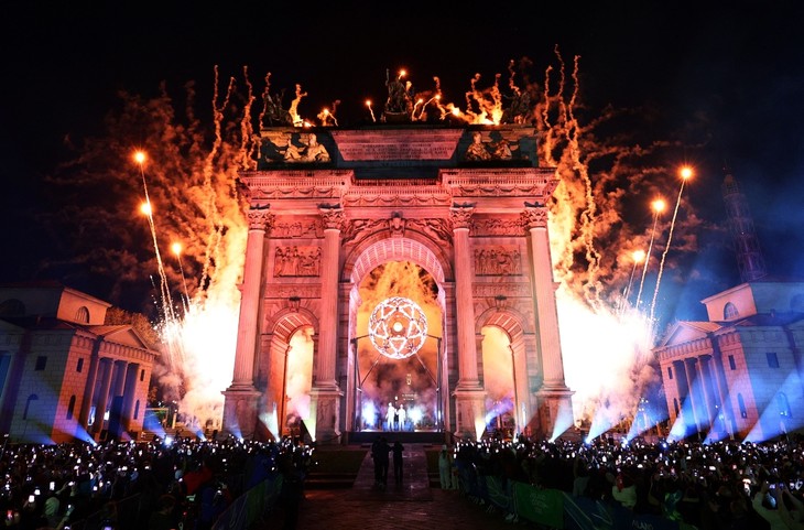 Coup d’envoi des JO d’hiver 2026 - ảnh 1