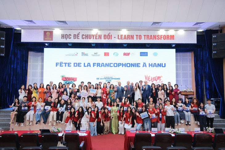 La Fête de la Francophonie à HANU: une matinée dans les pas des étudiants - ảnh 1
