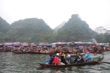 ประมวลภาพวัด Huong - ร่องรอยอันศักดิ์สิทธิ์ของพระโพธิสัตว์ - ảnh 2