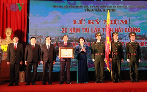 ประธานรัฐสภาเหงียนถิกิมเงินเข้าร่วมพิธีฉลองครบรอบ 20 ปีการก่อตั้งจังหวัดหายเยือง - ảnh 1