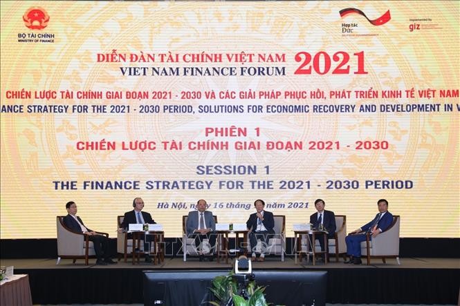 ผลักดันการฟื้นตัวและพัฒนาเศรษฐกิจในระยะปี 2021-2030 - ảnh 1