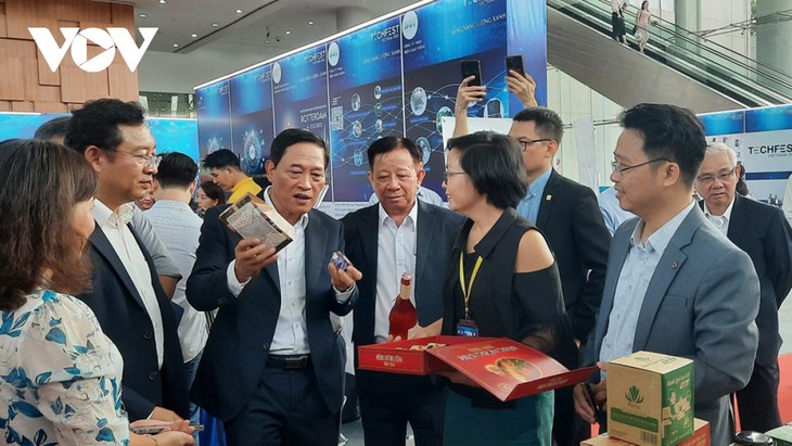 TECHFEST VIETNAM 2022 – ปลูกฝังจิตใจแห่งการพัฒนานวัตกรรมและการทำธุรกิจสตาร์ทอัพ - ảnh 2