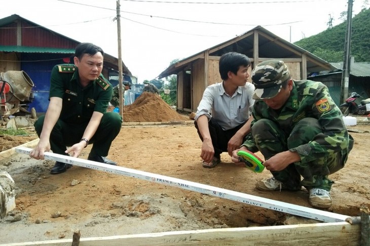 โฉมใหม่ในชีวิตความเป็นอยู่ของชนกลุ่มน้อยเผ่าลาหูในอำเภอเหมื่องแต่ จังหวัดลายโจว - ảnh 2