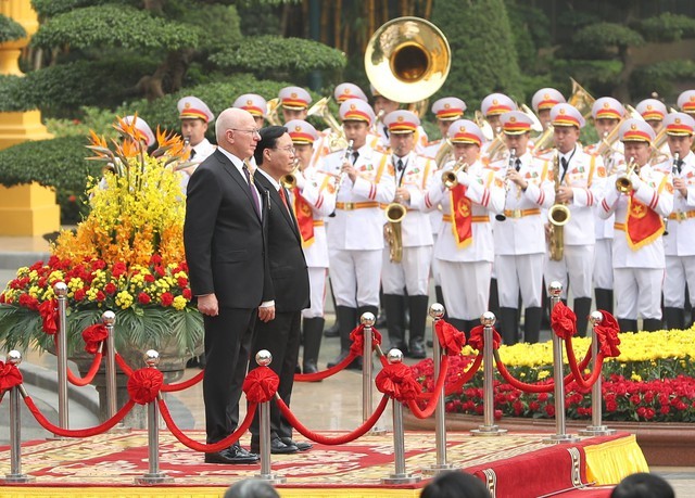 ส่งสารเกี่ยวกับเวียดนามที่พัฒนาอย่างคล่องตัวและผสมผสานเข้ากับกระแสโลกอย่างกว้างลึก - ảnh 3