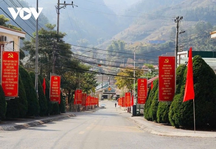 ความไว้วางใจอย่างเต็มที่ต่อการตัดสินใจของที่ประชุมสมัชชาใหญ่พรรคสมัยที่ 14 - ảnh 2