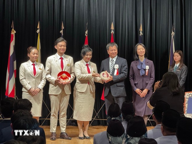 เรือเยาวชนเอเชียตะวันออกเฉียงใต้และญี่ปุ่นครั้งที่ 49 ออกเดินทางจากกรุงโตเกียว - ảnh 1
