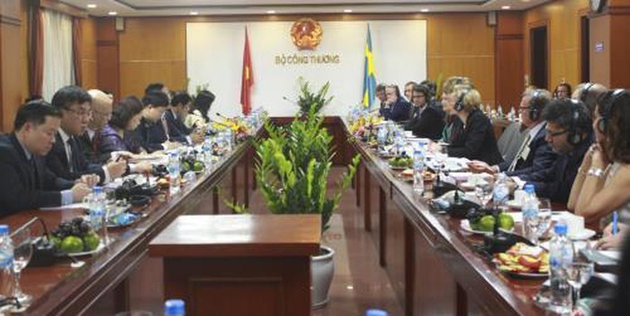 Sweden to help Vietnam develop renewable energy - ảnh 1