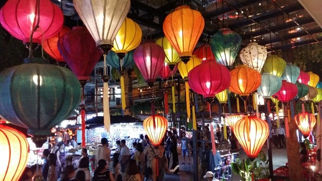 New Year celebrations begin in Da Nang, Hoi An - ảnh 2