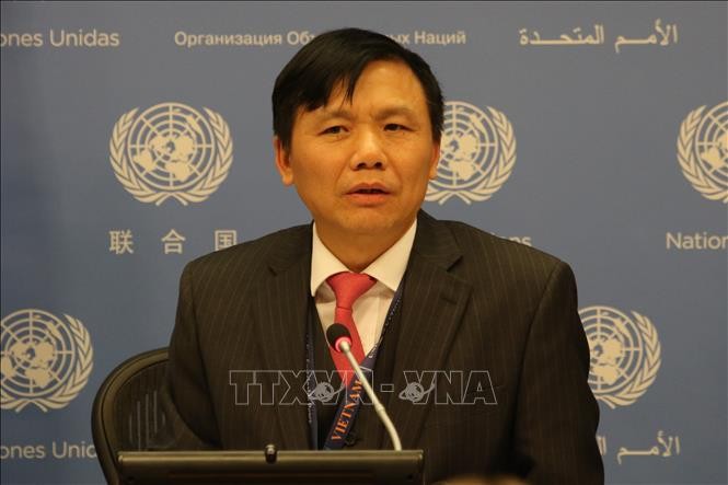 Vietnam condemns violence in escalating Israel - Palestine conflict  - ảnh 1