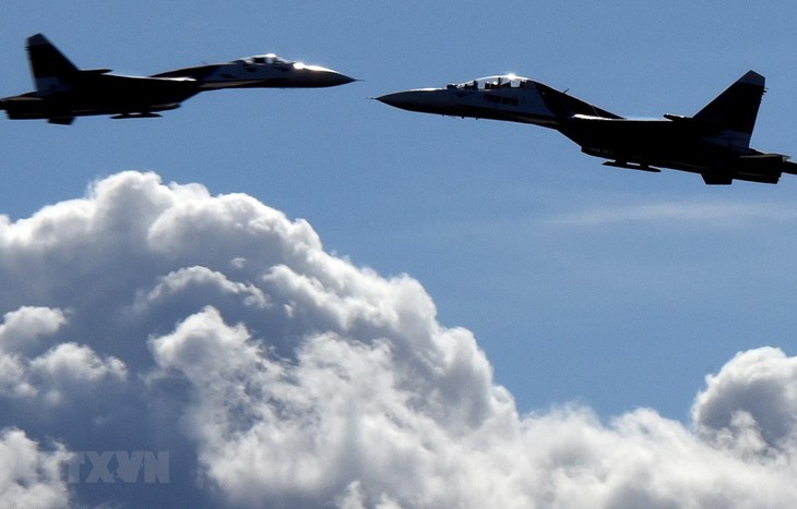 Russian fighter jets intercept US reconnaissance planes in Black Sea - ảnh 1