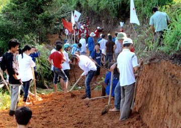 Mít tinh kỷ niệm Ngày Chữ thập đỏ, Trăng lưỡi liềm đỏ quốc tế - ảnh 1