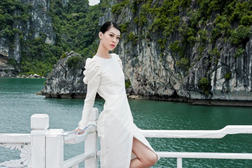 Thí sinh Next Top Model nổi bật trong sắc trắng tinh khôi  - ảnh 5