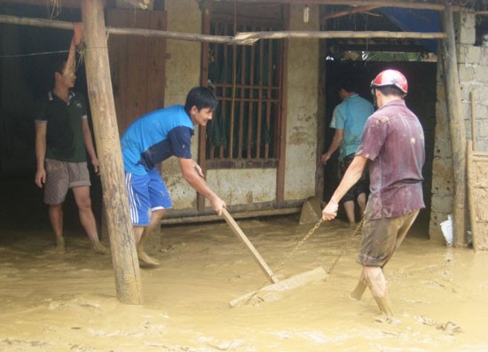 Hình ảnh tan hoang sau lũ tại Thanh Hoá  - ảnh 6