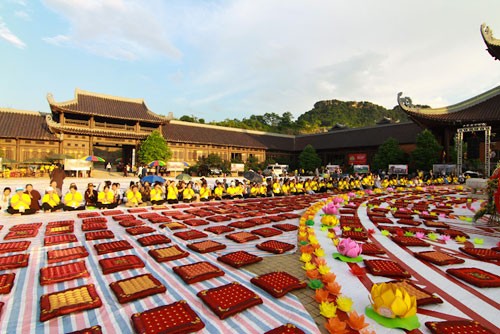 Đại lễ Phật đản Vesak bế mạc và ra Tuyên bố Ninh Bình  - ảnh 2