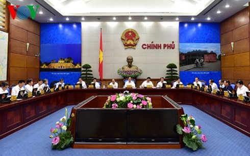 Chính phủ họp phiên thường kỳ tháng 8/2015 - ảnh 1