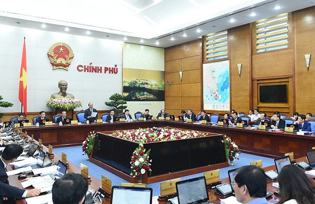 Chính phủ quyết tâm đạt mức tăng trưởng GDP 6,7% - ảnh 1