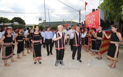 Tổng Bí thư Nguyễn Phú Trọng: Kon Tum tiếp tục phát triển nhanh hơn và bền vững - ảnh 1