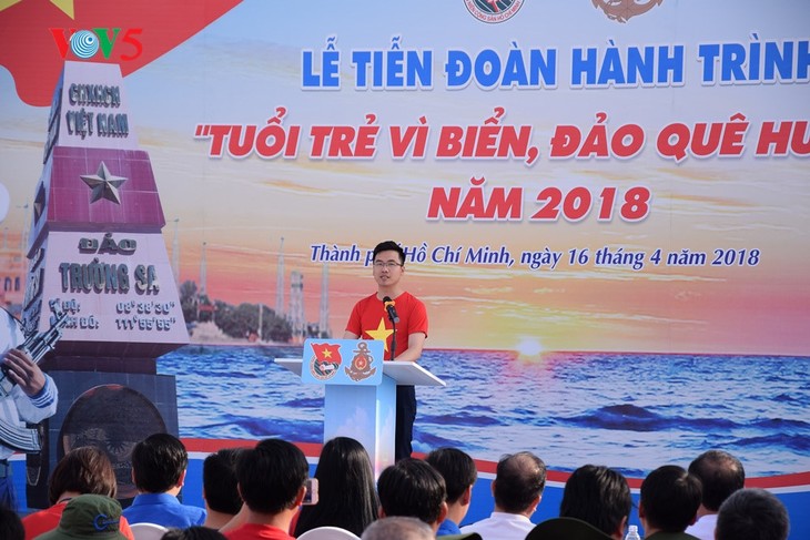 Hành trình “Tuổi trẻ vì biển đảo quê hương” năm 2018 - ảnh 9