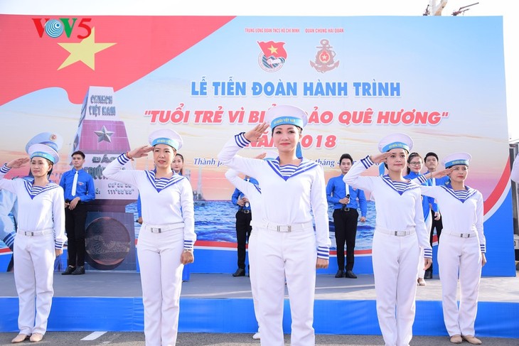 Hành trình “Tuổi trẻ vì biển đảo quê hương” năm 2018 - ảnh 7