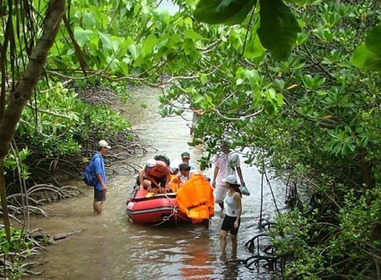 Bà Rịa – Vũng Tàu phát triển kinh tế gắn với bảo vệ chủ quyền biển đảo - ảnh 1