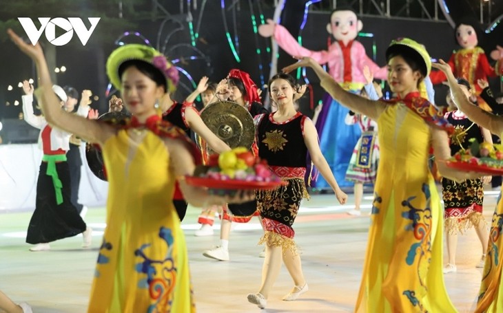 Carnaval Hạ Long 2023: Rực rỡ sắc màu văn hóa - ảnh 2