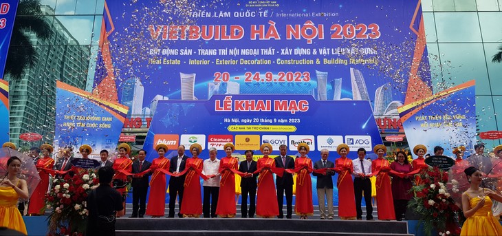 Khai mạc Triển lãm quốc tế VIETBUILD Hà Nội 2023 lần thứ 2 - ảnh 1