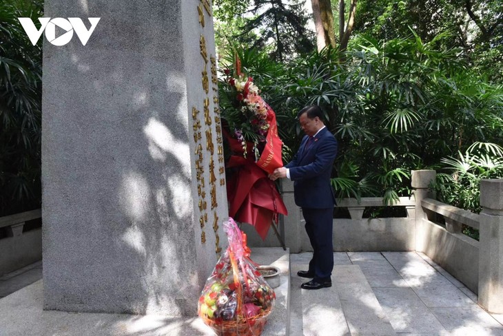 Bí thư Thành ủy Hà Nội Đinh Tiến Dũng thăm và làm việc tại tỉnh Quảng Đông (Trung Quốc) - ảnh 1