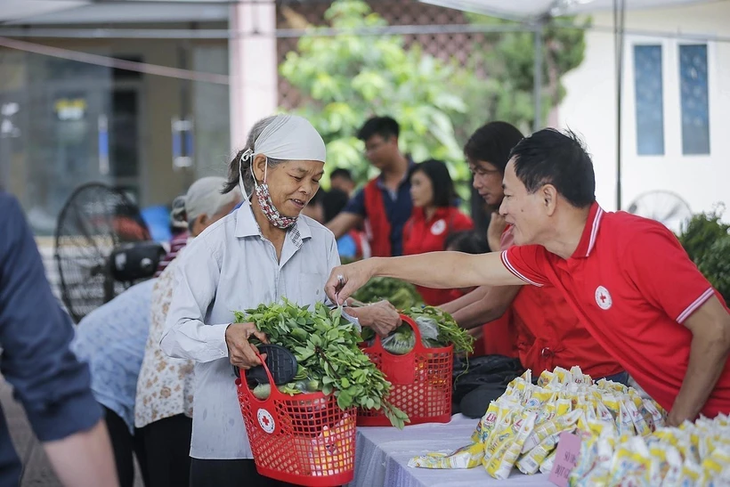 Tết Nhân ái: lan tỏa truyền thống tương thân tương ái của người Việt Nam - ảnh 1