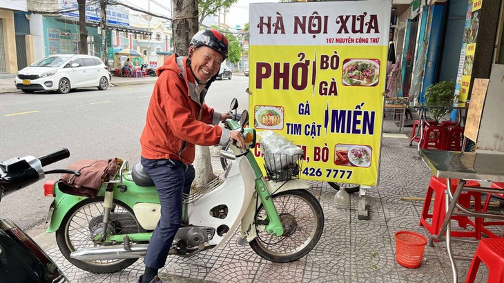 Nhiều người trên thế giới ước mơ nền hòa bình như Việt Nam - ảnh 5