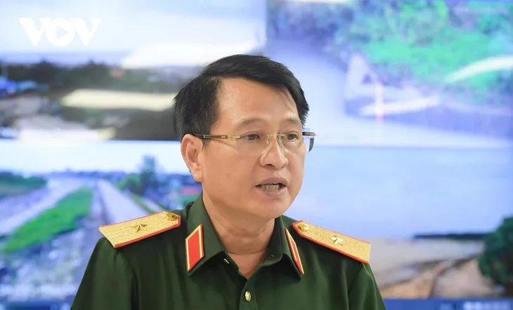 Bão BUALOI tiến vào Biển Đông ngày càng mạnh lên, di chuyển siêu tốc - ảnh 2